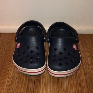Toddler crocs